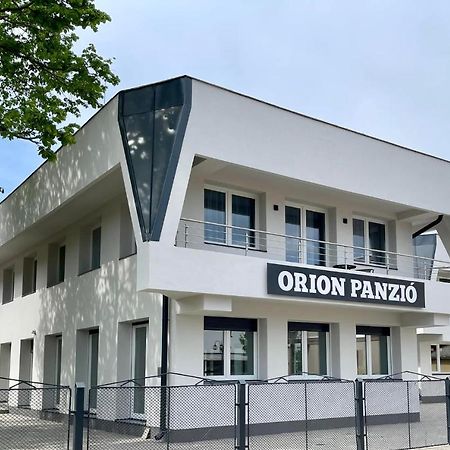 Orion Panzio Bed & Breakfast Hajduszoboszlo Ngoại thất bức ảnh