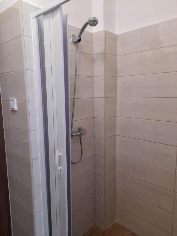 Orion Panzio Bed & Breakfast Hajduszoboszlo Ngoại thất bức ảnh
