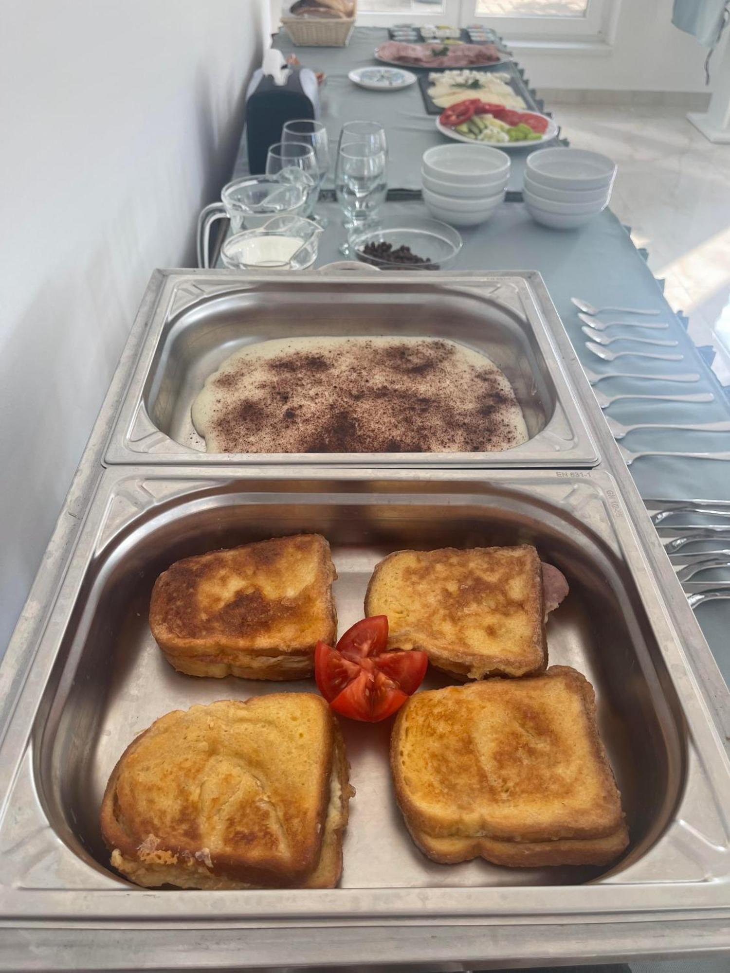 Orion Panzio Bed & Breakfast Hajduszoboszlo Ngoại thất bức ảnh