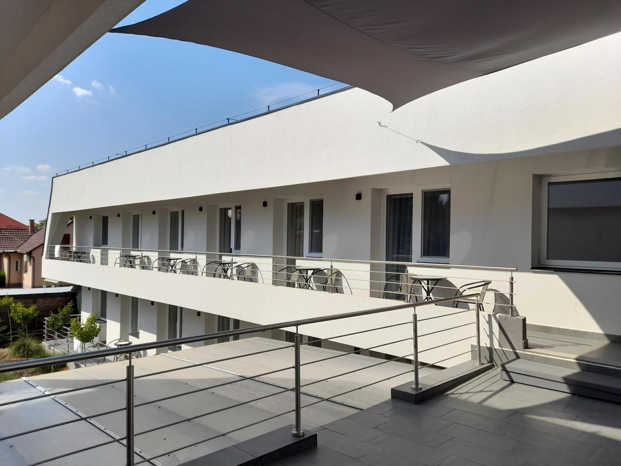Orion Panzio Bed & Breakfast Hajduszoboszlo Ngoại thất bức ảnh